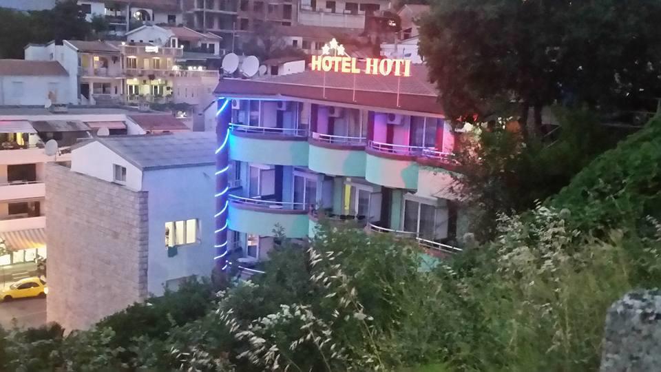 Hotel Hoti Улцинь Экстерьер фото